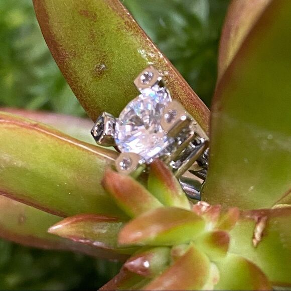 Silver Stud Swarovski Crystals Statement Earrings - Picture 2 of 8